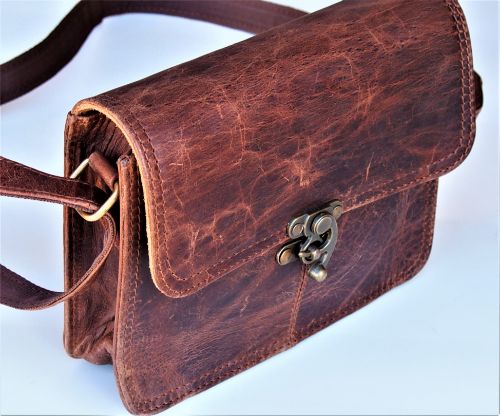 Vintage Leather w/flap & Adjustable Strap Bag – MAK Leather